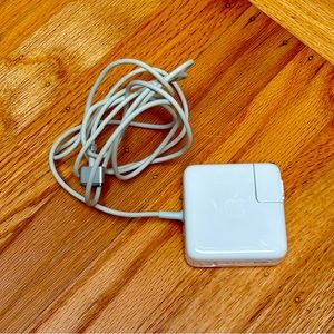 Apple 45W MagSafe 2 Power Adapter